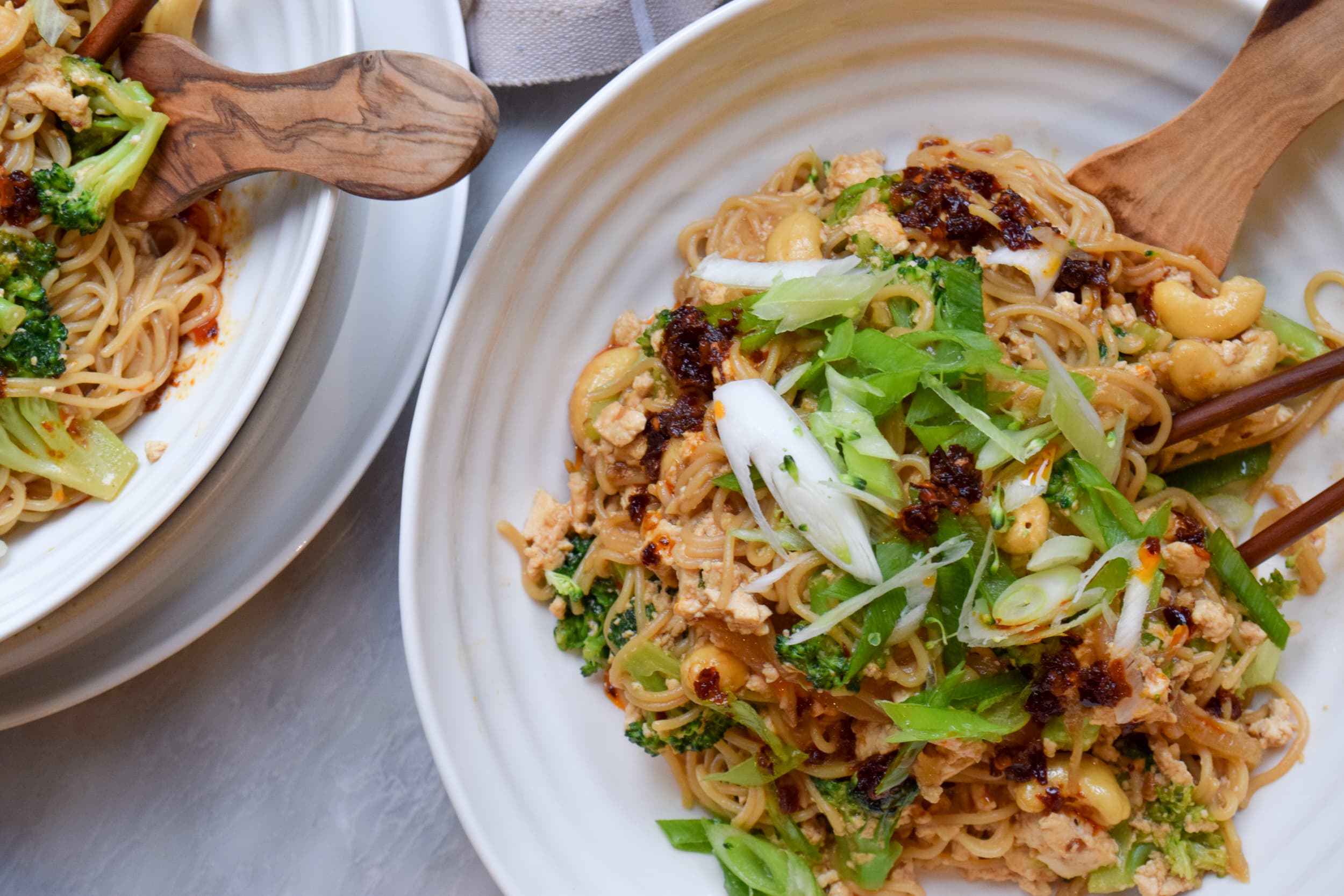 Ramen with Ground Chicken, Beef or Tofu, Broccoli, Cashews
